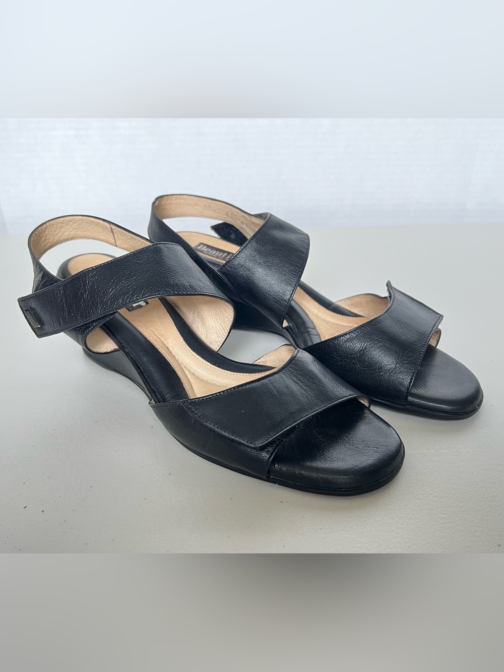 BeautiFeel Israel Black Leather Comfort Wedge Sandals Size 41 Hook Loop
